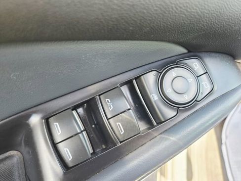 Used 2021 Buick Enclave Preferred FWD image 35