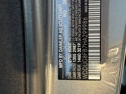 Used 2017 Mercedes-Benz S 550 4MATIC Sedan image 31