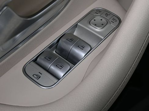 Used 2022 Mercedes-Benz GLE 350 image 14