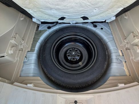 Used 2020 Nissan Rogue SV AWD/4WD image 22