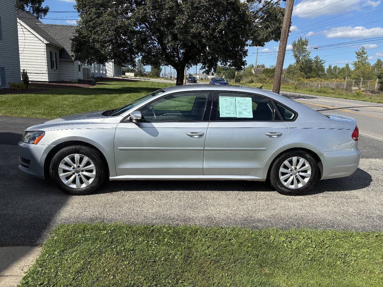 Used 2013 Volkswagen Passat 2.5 S FWD image 3