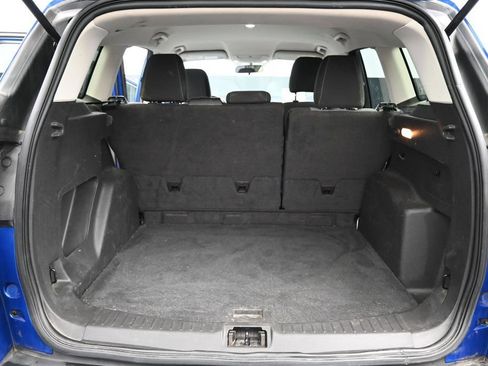 Used 2017 Ford Escape SE w/ Equipment Group 201A FWD image 24