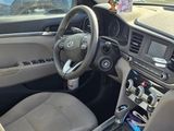Used 2019 Hyundai Elantra SE image 3