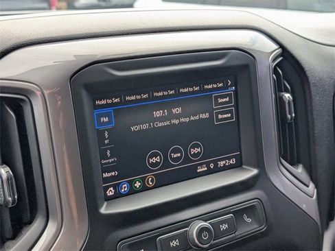 Certified 2022 Chevrolet Silverado 1500 Custom image 20