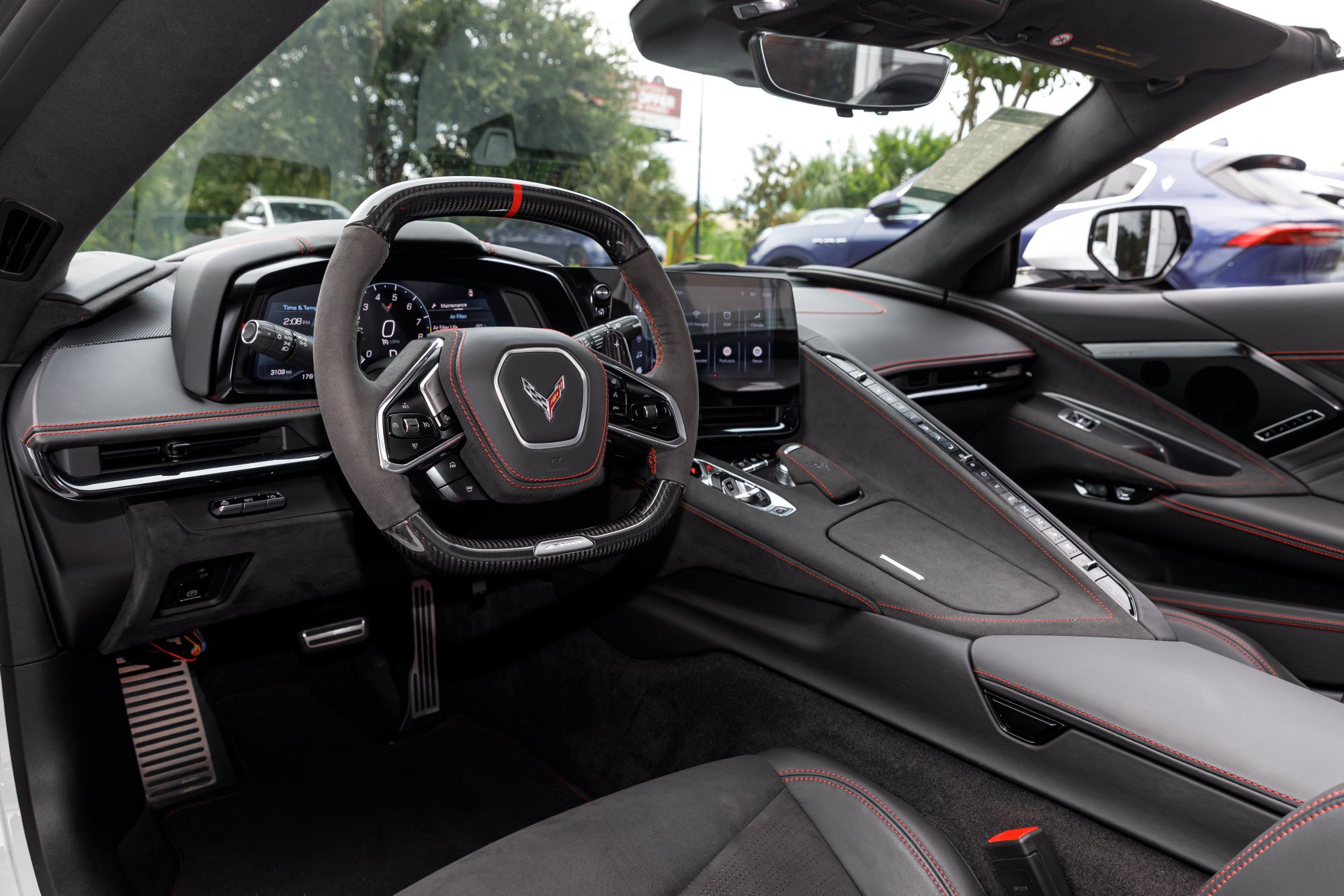 Used 2024 Chevrolet Corvette Z06 w/ Stealth Interior Trim Package RWD image 21