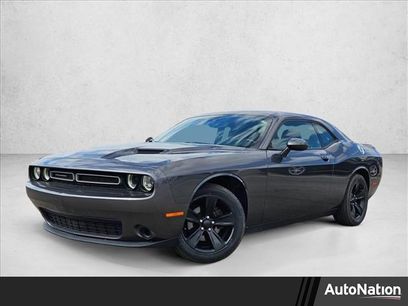 Used 2019 Dodge Challenger SXT