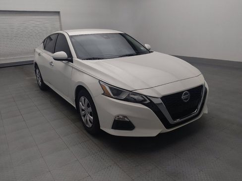 Used 2021 Nissan Altima 2.5 S FWD image 13