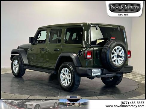 Used 2023 Jeep Wrangler Unlimited Sport w/ Sun And Sound Package AWD/4WD image 6