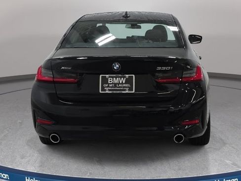 Used 2019 BMW 330i xDrive Sedan w/ Driving Assistance Package AWD/4WD image 7