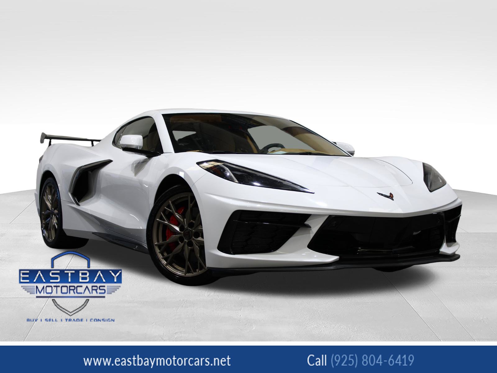 Used 2023 Chevrolet Corvette Stingray Premium Cpe w/ Z51 Performance Package RWD image 1