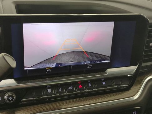 Certified 2025 Chevrolet Silverado 2500 LT w/ Convenience Package image 15