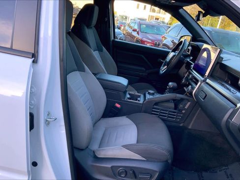 Used 2024 Toyota Tacoma TRD Sport w/ TRD Sport Upgrade Package image 10