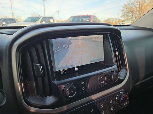 Used 2019 Chevrolet Colorado Z71 image 29