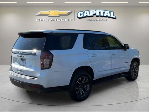 Used 2023 Chevrolet Tahoe Z71 w/ Luxury Package AWD/4WD image 5