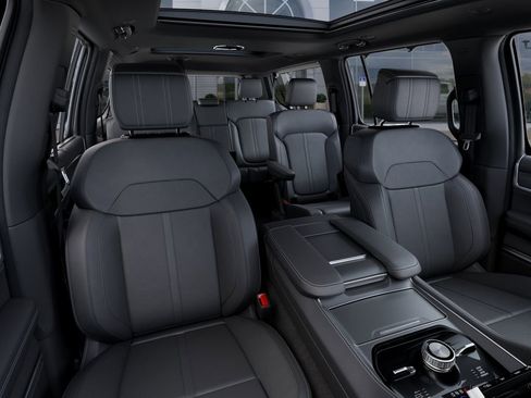 New 2026 Jeep Grand Wagoneer L Summit AWD/4WD image 16