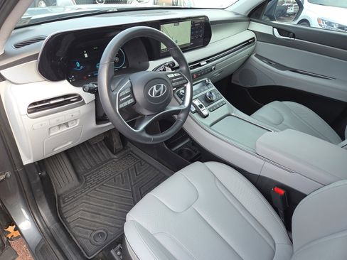 Used 2023 Hyundai Palisade SEL w/ Premium Package image 15