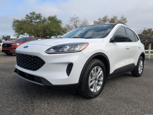 Used 2022 Ford Escape SE w/ Convenience Package AWD/4WD image 8