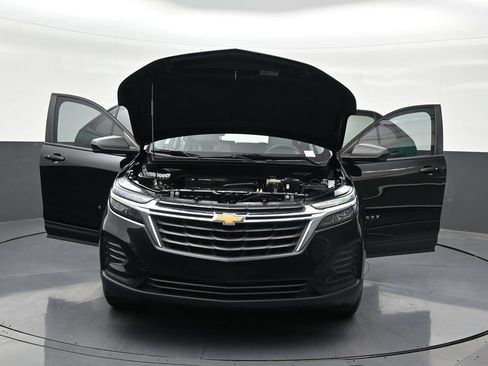 Used 2023 Chevrolet Equinox LS FWD image 38
