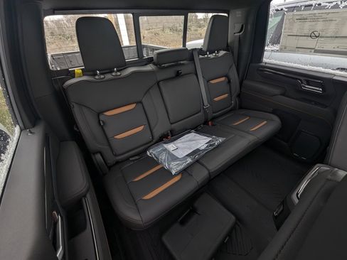 New 2026 GMC Sierra 2500 AT4 w/ AT4 Premium Plus Package image 17