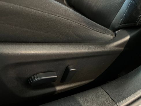 Used 2025 Nissan Altima 2.5 SV image 22