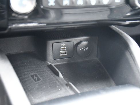 Used 2024 Ford Escape Platinum image 30