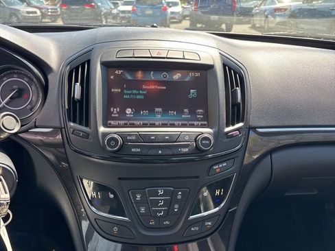 Used 2016 Buick Regal AWD image 16