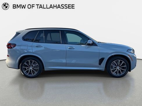 New 2026 BMW X5 xDrive50e w/ M Sport Package image 6