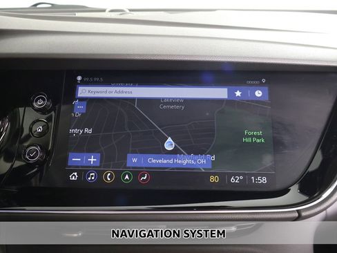 Used 2023 Buick Envision Avenir AWD/4WD image 3
