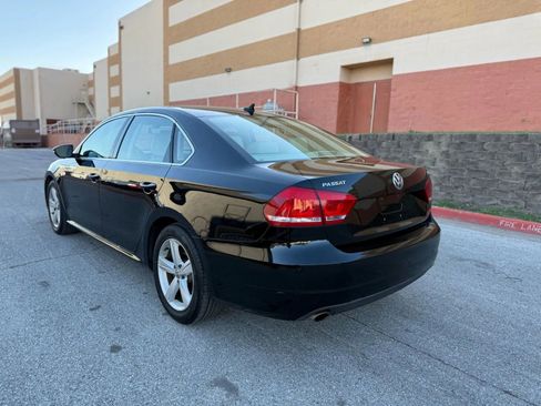 Used 2012 Volkswagen Passat 2.5 SE image 8