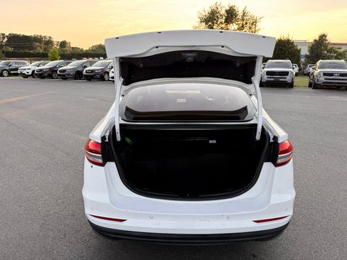 Used 2019 Ford Fusion SE FWD image 36