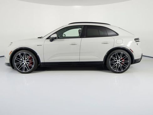 New 2026 Porsche Macan Turbo Electric image 13
