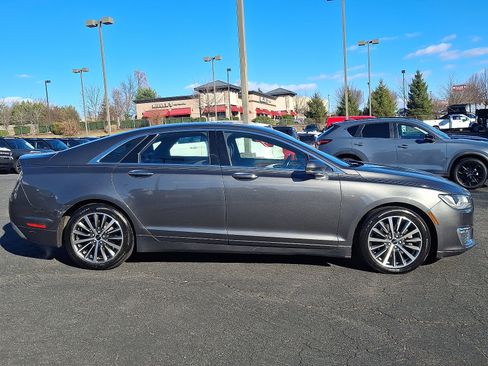 Used 2018 Lincoln MKZ Select w/ Select Plus Package image 7