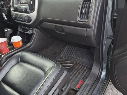 Used 2015 GMC Canyon SLT AWD/4WD image 9