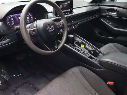 Used 2024 Honda Accord EX image 18