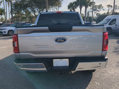 Used 2022 Ford F150 XLT w/ Trailer Tow Package image 6