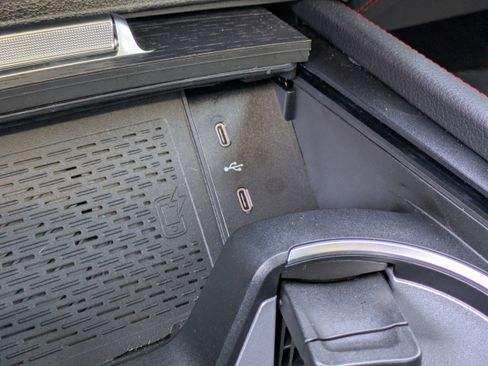 Used 2025 Mercedes-Benz GLE 53 AMG AMG GLE 53 image 30