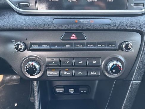 Used 2022 Kia Sportage LX image 31