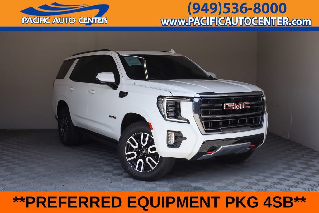 Used 2024 GMC Yukon AT4 w/ Technology Package AWD/4WD image 1