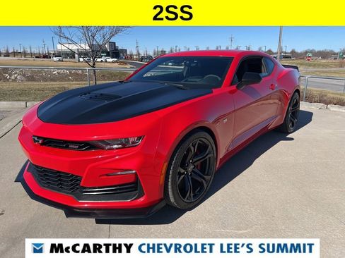 Used 2023 Chevrolet Camaro SS image 4