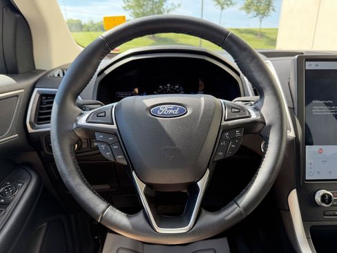 Used 2024 Ford Edge SEL w/ Convenience Package AWD/4WD image 21