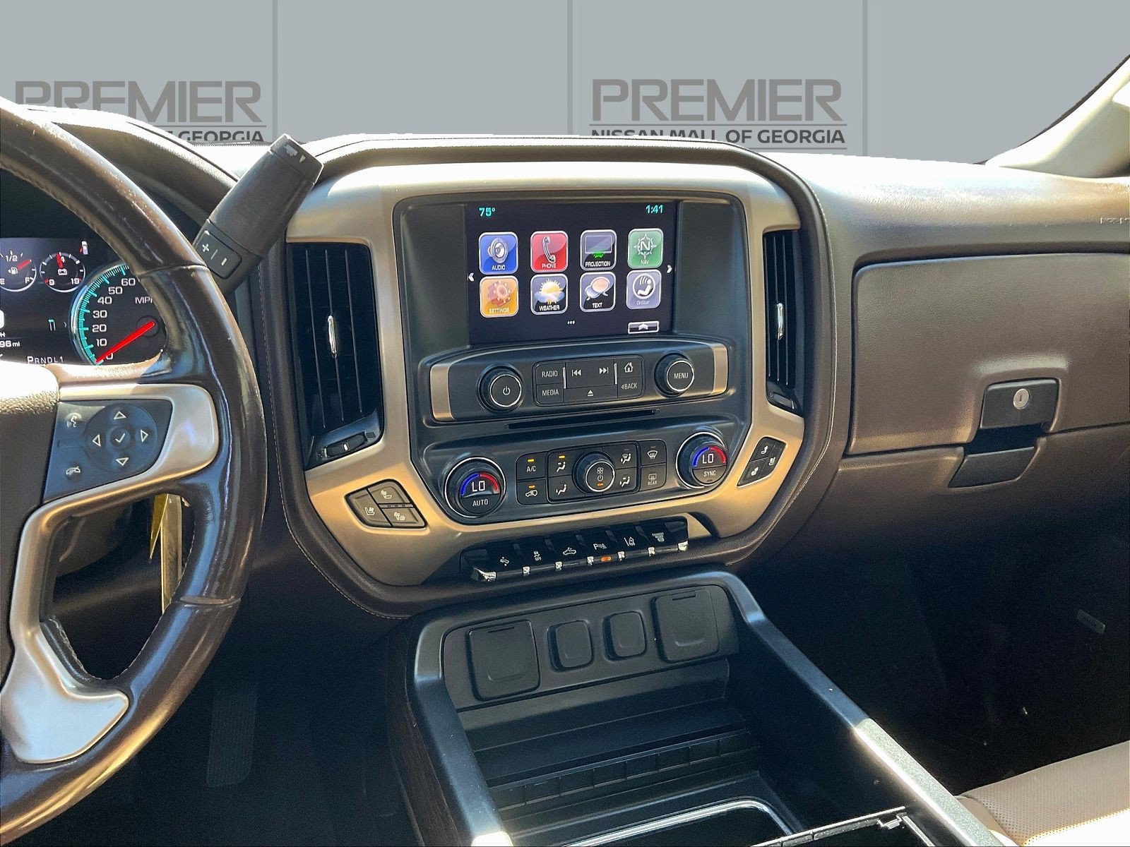 Used 2018 GMC Sierra 2500 Denali w/ Duramax Plus Package AWD/4WD image 12