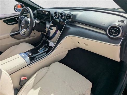 Used 2025 Mercedes-Benz C 300 Sedan image 22