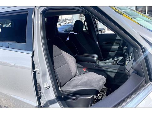 Used 2022 Dodge Durango SXT w/ Trailer Tow Group IV AWD/4WD image 8