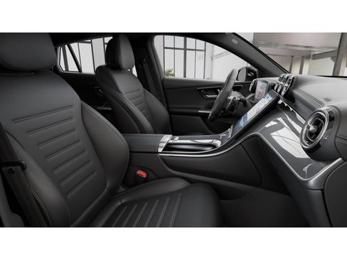 New 2026 Mercedes-Benz GLC 43 AMG 4MATIC Coupe image 4