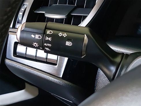 Used 2025 Lexus ES 350 w/ Premium Package image 20