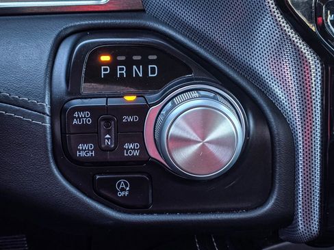 Used 2020 RAM 1500 Limited image 26