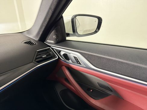 Used 2023 BMW i4 eDrive35 RWD image 28
