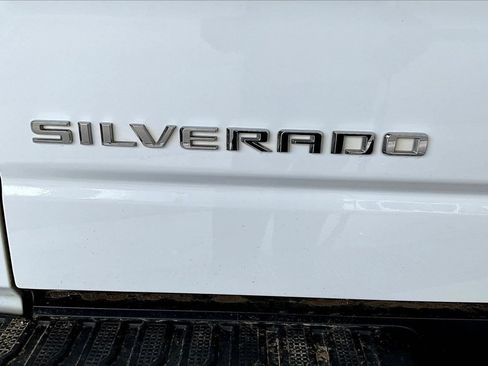 Used 2024 Chevrolet Silverado 1500 LT Trail Boss w/ Protection Package image 9