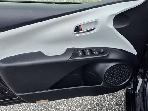 Used 2016 Toyota Prius Two FWD image 30