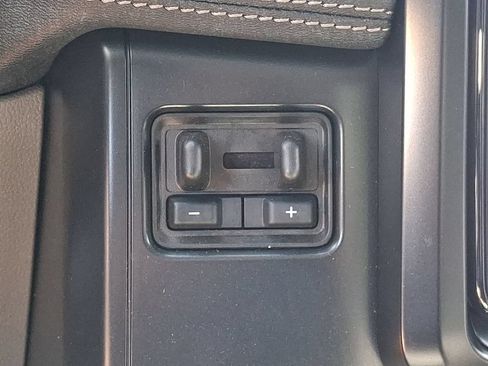 Used 2025 Ford F150 Lightning Flash AWD/4WD image 25